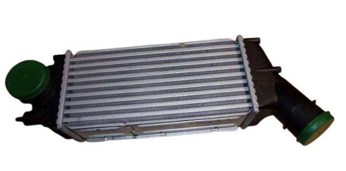 Chłodnica Powietrza Citroen Peugeot 1.6Hdi 0384G4 0384.G4