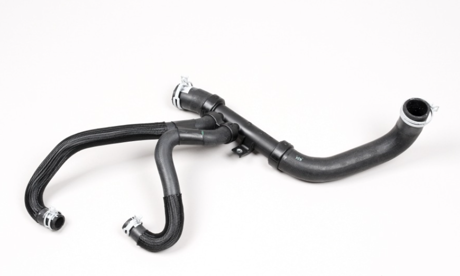 Przewod Wody Renault Dacia 1.6Dci 215039361R Oryginał ORG 215039361R