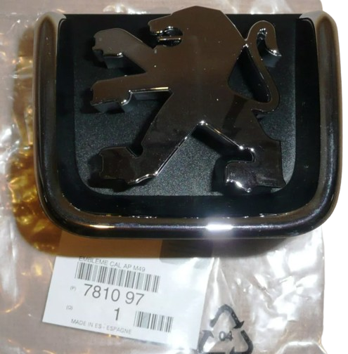 Logo Emblemat Przód Peugeot 781097 Oryginał ORG 781097