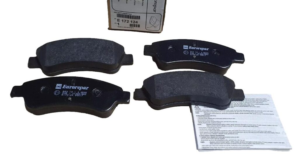 Klocki Hamulcowe Przód Citroen Peugeot E172124 Eurorepar E172124