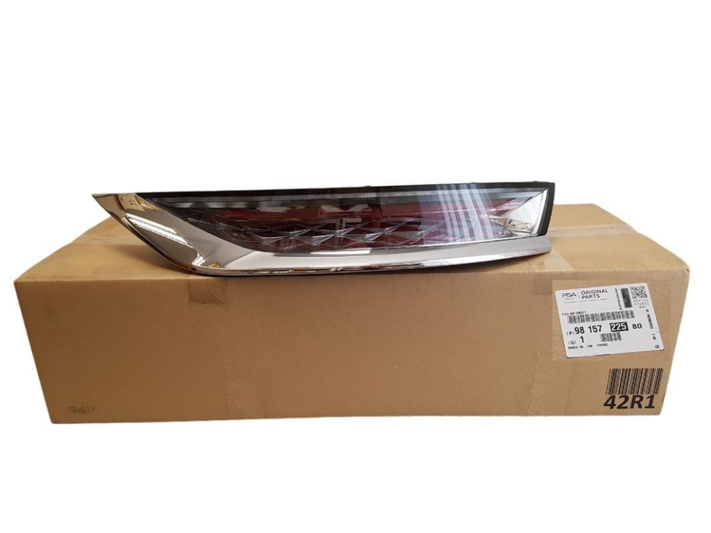 Lampa Prawy Tył Citroen Ds7 9815722580 Oryginał ORG 9815722580