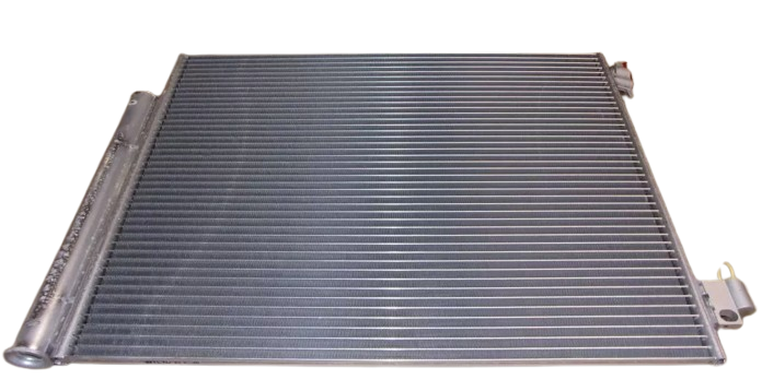 Skraplacz Klimatyzacji Renault Dacia 921006843R Oryginał ORG 921006843R