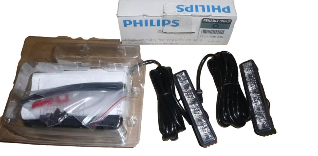 Lampa Led Uniwersalne Renault Dacia 7711430556 Oryginał 7711430556