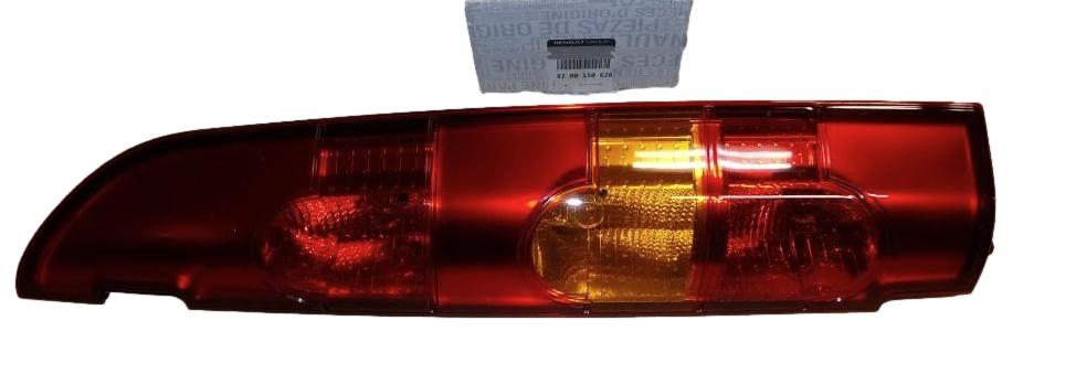 Lampa Tylna Prawa Renault Dacia 8200150626 Oryginał 8200150626