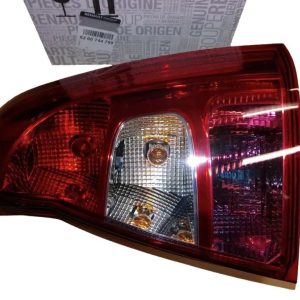 Lampa Tylna Prawa Renault Dacia 8200744759 Oryginał 8200744759