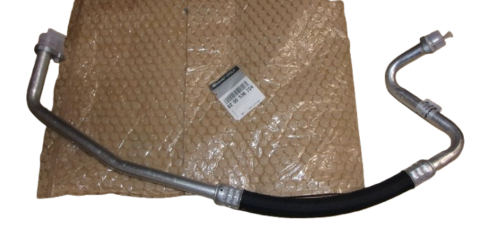 Przewód Klimatyzacji Renault Dacia 8200538704 Oryginał 8200538704