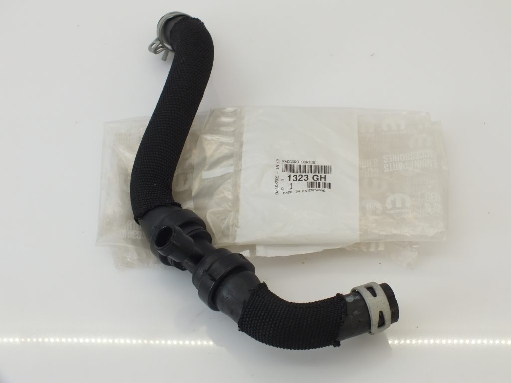 Przewód Wody Citroen Peugeot 2.0Hdi 1323Gh Oryginał ORG 1323GH