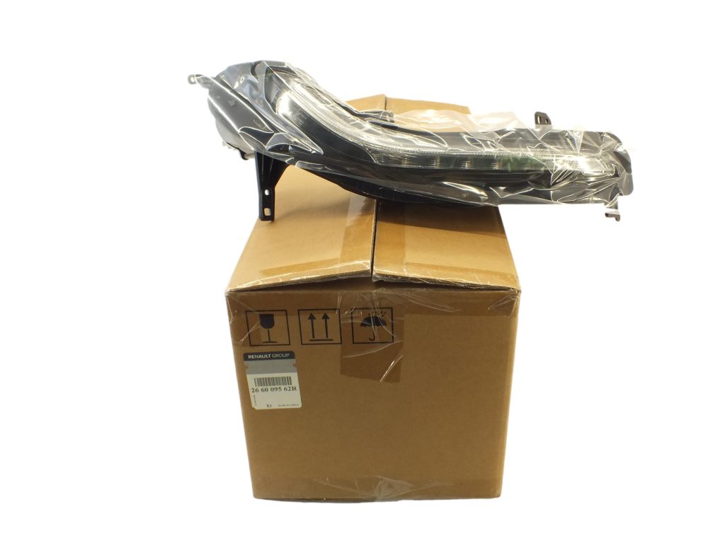 Lampa Prawa Led Drl Renault 266009562R 90104937E Oryginał ORG 266009562R